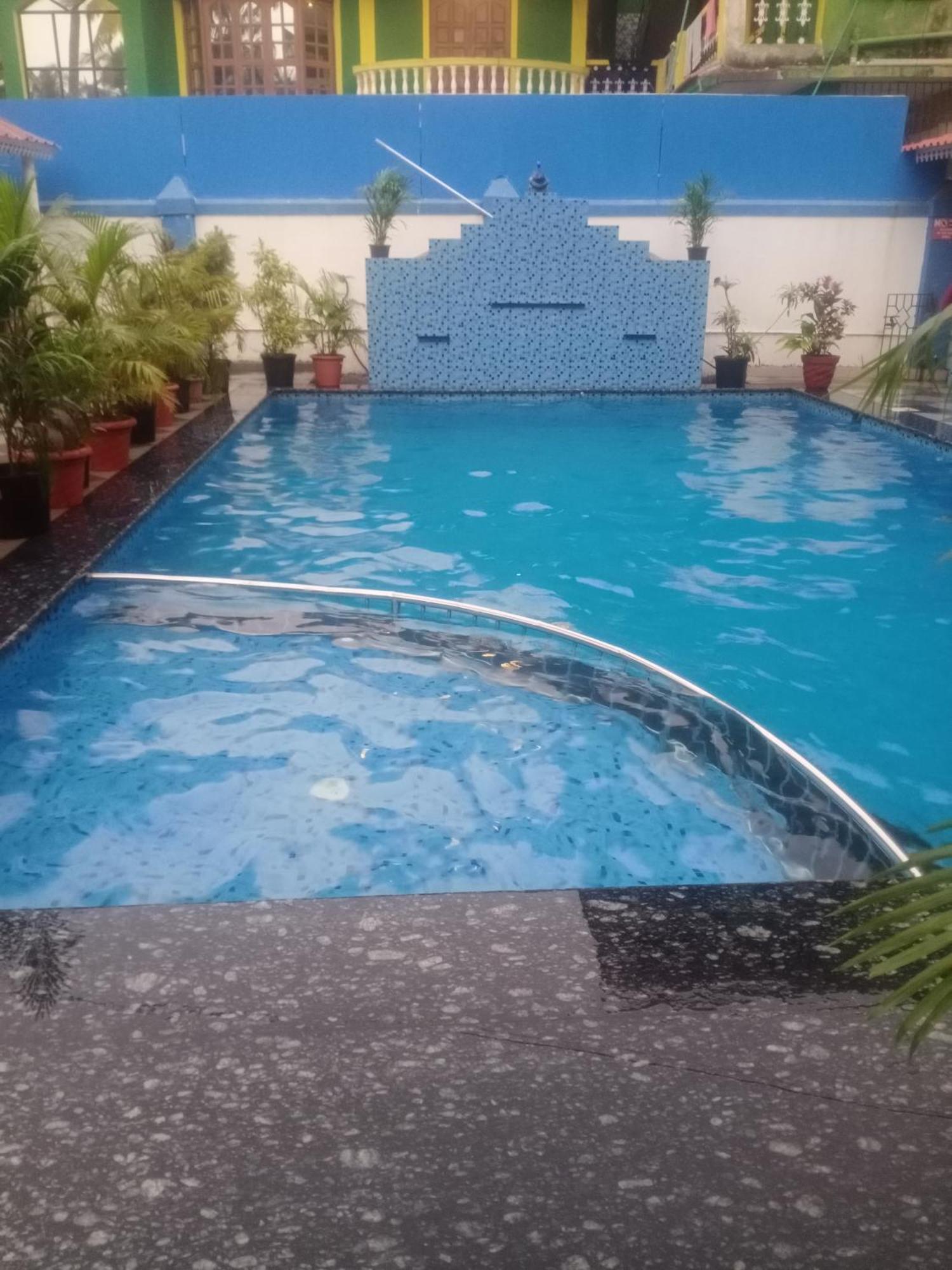 Ferienwohnung Blue Rays Calangute Exterior foto